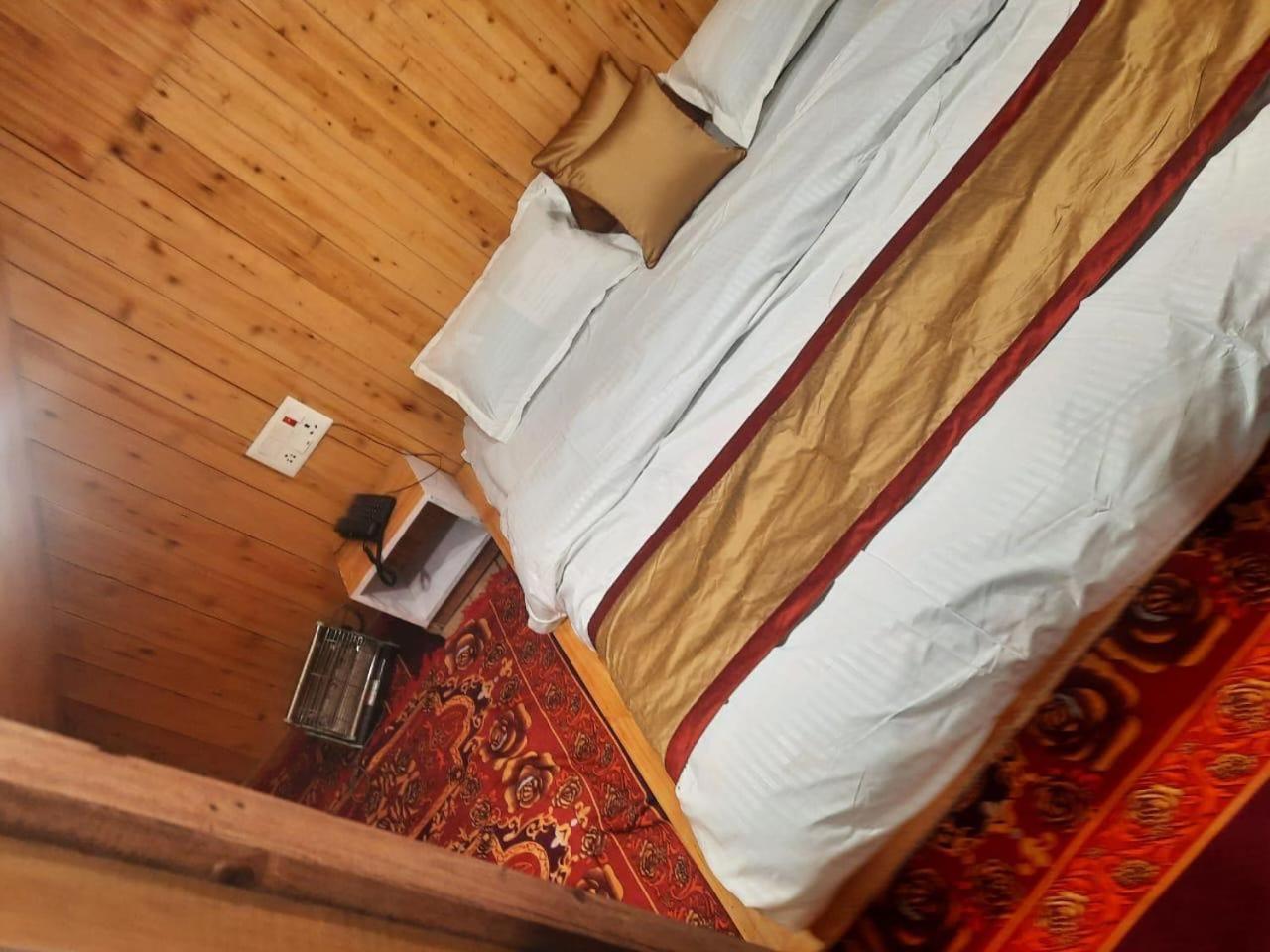 Matri Pitri Cottage Matiana Ngoại thất bức ảnh